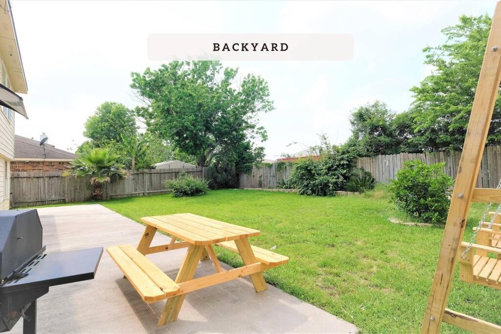 Katy, Grand Texas Size House, 6 Bedrooms 14 Beds - Sedgecreek المظهر الخارجي الصورة